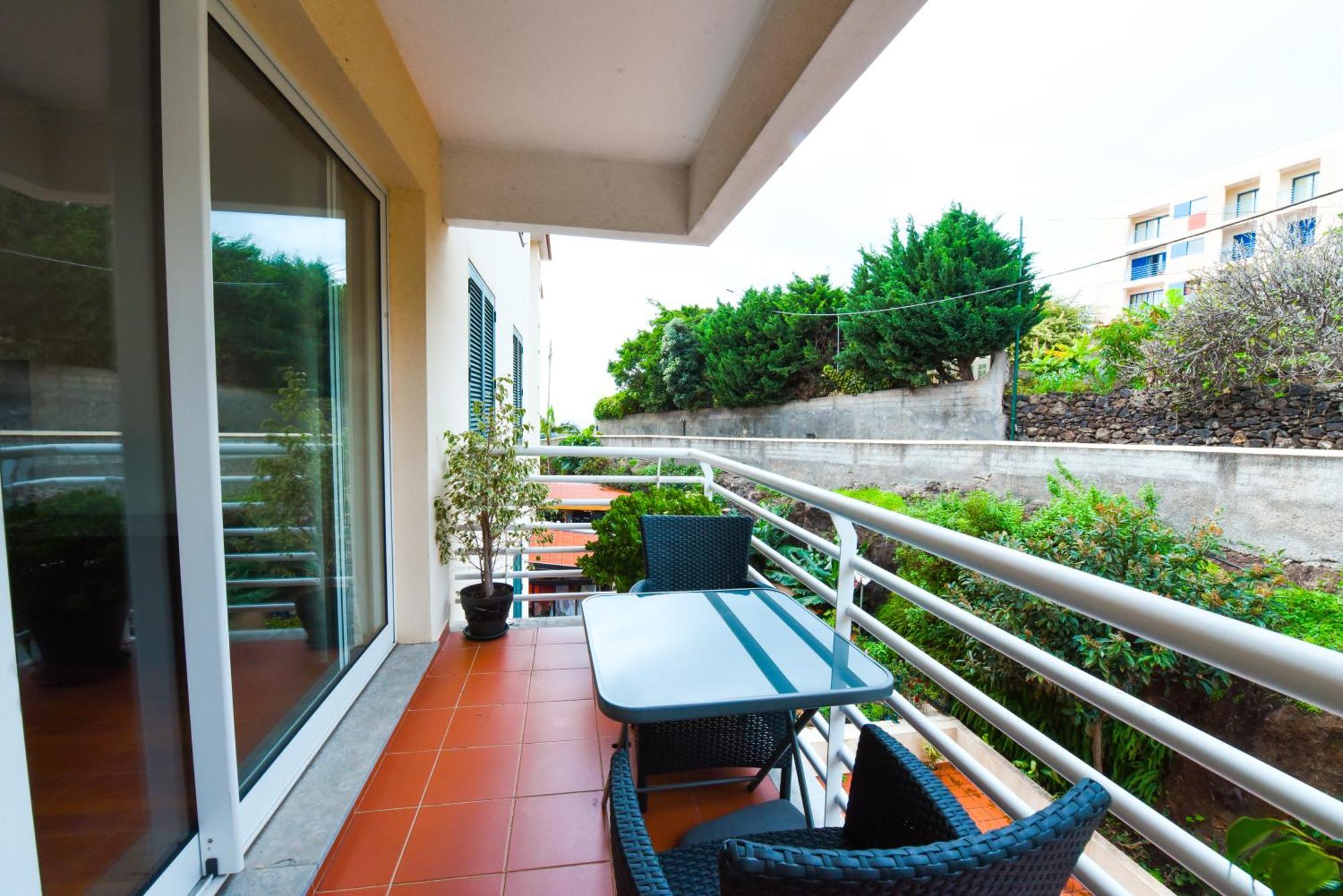 Tranquility Apartment Caniço Exteriér fotografie
